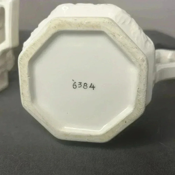 Vintage Lefton Sugar And Creamer Set - Picture 6 of 7